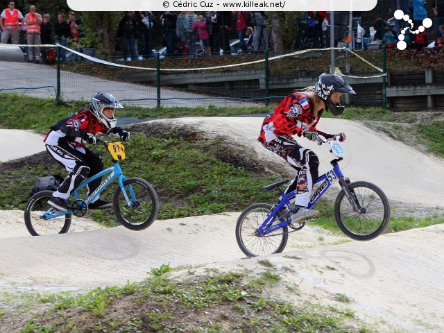 Coupe des Lacs 2014 de BMX, manche de Cran-Gevrier - le dim. 12 octobre 2014, 2e manche de la Coupe des Lacs, compétition franco-suisse de BMX Race. — « Coupe des Lacs 2014 de BMX, 2e manche à Cran-Gevrier » — 2e manche de la Coupe des Lacs 2014 sur la piste de bicross de Cran-Gevrier. — mots associés : bmx, coupe des lacs