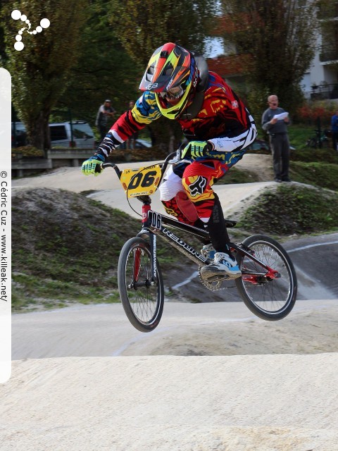 Coupe des Lacs 2014 de BMX, manche de Cran-Gevrier - le dim. 12 octobre 2014, 2e manche de la Coupe des Lacs, compétition franco-suisse de BMX Race. – « Coupe des Lacs 2014 de BMX, 2e manche à Cran-Gevrier » – 2e manche de la Coupe des Lacs 2014 sur la piste de bicross de Cran-Gevrier. – mots associés : bmx, coupe des lacs