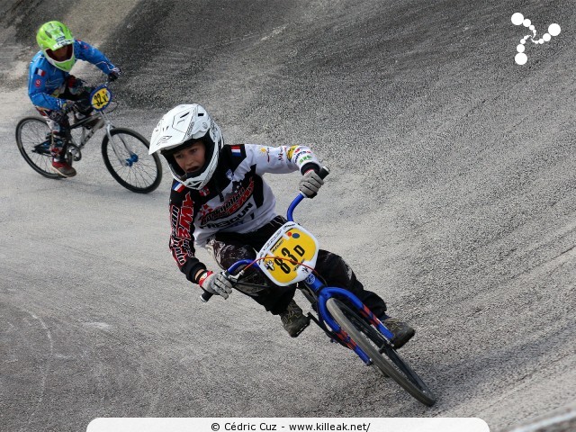 Coupe des Lacs 2014 de BMX, manche de Cran-Gevrier - le dim. 12 octobre 2014, 2e manche de la Coupe des Lacs, compétition franco-suisse de BMX Race. – « Coupe des Lacs 2014 de BMX, 2e manche à Cran-Gevrier » – 2e manche de la Coupe des Lacs 2014 sur la piste de bicross de Cran-Gevrier. – mots associés : bmx, coupe des lacs