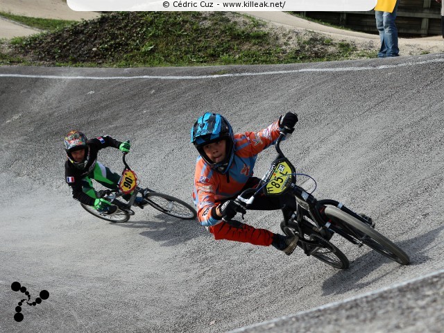 Coupe des Lacs 2014 de BMX, manche de Cran-Gevrier - le dim. 12 octobre 2014, 2e manche de la Coupe des Lacs, compétition franco-suisse de BMX Race. – « Coupe des Lacs 2014 de BMX, 2e manche à Cran-Gevrier » – 2e manche de la Coupe des Lacs 2014 sur la piste de bicross de Cran-Gevrier. – mots associés : bmx, coupe des lacs