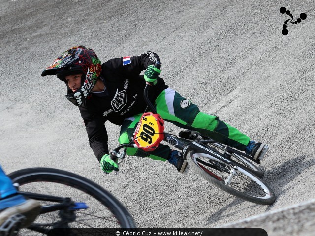 Coupe des Lacs 2014 de BMX, manche de Cran-Gevrier - le dim. 12 octobre 2014, 2e manche de la Coupe des Lacs, compétition franco-suisse de BMX Race. – « Coupe des Lacs 2014 de BMX, 2e manche à Cran-Gevrier » – 2e manche de la Coupe des Lacs 2014 sur la piste de bicross de Cran-Gevrier. – mots associés : bmx, coupe des lacs