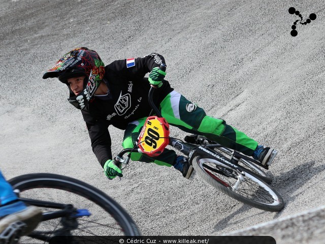 Coupe des Lacs 2014 de BMX, manche de Cran-Gevrier - le dim. 12 octobre 2014, 2e manche de la Coupe des Lacs, compétition franco-suisse de BMX Race. — « Coupe des Lacs 2014 de BMX, 2e manche à Cran-Gevrier » — 2e manche de la Coupe des Lacs 2014 sur la piste de bicross de Cran-Gevrier. — mots associés : bmx, coupe des lacs