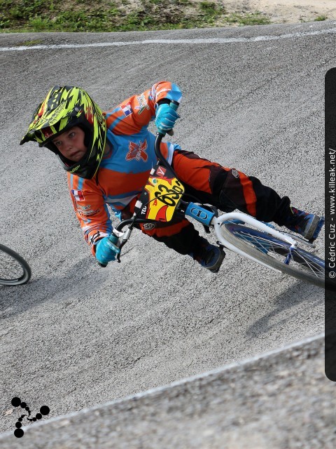 Coupe des Lacs 2014 de BMX, manche de Cran-Gevrier - le dim. 12 octobre 2014, 2e manche de la Coupe des Lacs, compétition franco-suisse de BMX Race. – « Coupe des Lacs 2014 de BMX, 2e manche à Cran-Gevrier » – 2e manche de la Coupe des Lacs 2014 sur la piste de bicross de Cran-Gevrier. – mots associés : bmx, coupe des lacs