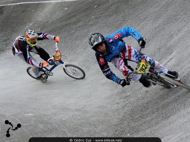 Coupe des Lacs 2014 de BMX, manche de Cran-Gevrier - le dim. 12 octobre 2014, 2e manche de la Coupe des Lacs, compétition franco-suisse de BMX Race. — « Coupe des Lacs 2014 de BMX, 2e manche à Cran-Gevrier » — 2e manche de la Coupe des Lacs 2014 sur la piste de bicross de Cran-Gevrier. — mots associés : bmx, coupe des lacs