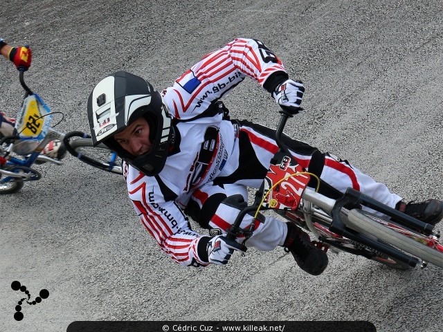 Coupe des Lacs 2014 de BMX, manche de Cran-Gevrier - le dim. 12 octobre 2014, 2e manche de la Coupe des Lacs, compétition franco-suisse de BMX Race. — « Coupe des Lacs 2014 de BMX, 2e manche à Cran-Gevrier » — 2e manche de la Coupe des Lacs 2014 sur la piste de bicross de Cran-Gevrier. — mots associés : bmx, coupe des lacs