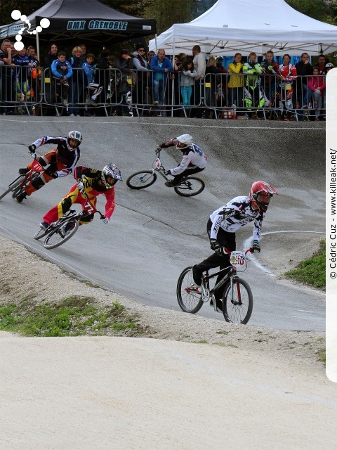 Coupe des Lacs 2014 de BMX, manche de Cran-Gevrier - le dim. 12 octobre 2014, 2e manche de la Coupe des Lacs, compétition franco-suisse de BMX Race. – « Coupe des Lacs 2014 de BMX, 2e manche à Cran-Gevrier » – 2e manche de la Coupe des Lacs 2014 sur la piste de bicross de Cran-Gevrier. – mots associés : bmx, coupe des lacs