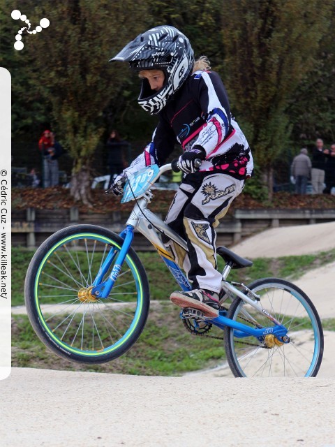 Coupe des Lacs 2014 de BMX, manche de Cran-Gevrier - le dim. 12 octobre 2014, 2e manche de la Coupe des Lacs, compétition franco-suisse de BMX Race. — « Coupe des Lacs 2014 de BMX, 2e manche à Cran-Gevrier » — 2e manche de la Coupe des Lacs 2014 sur la piste de bicross de Cran-Gevrier. — mots associés : bmx, coupe des lacs