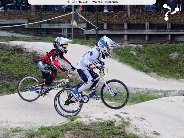 Coupe des Lacs 2014 de BMX, manche de Cran-Gevrier - le dim. 12 octobre 2014, 2e manche de la Coupe des Lacs, compétition franco-suisse de BMX Race. – « Coupe des Lacs 2014 de BMX, 2e manche à Cran-Gevrier » – 2e manche de la Coupe des Lacs 2014 sur la piste de bicross de Cran-Gevrier. – mots associés : bmx, coupe des lacs