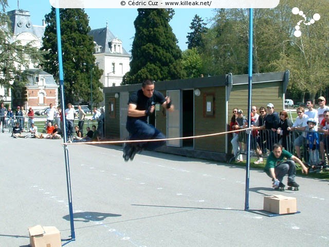 Coupe de France et Open International de Roller Acrobatique - les sam. 15 et dim. 16 mai 2004, Annecy - le Pâquier. – Guillaume "Skali" Barbaz. – « Guillaume "Skali" Barbaz - Coupe de France et Open International de Roller Acrobatique » –