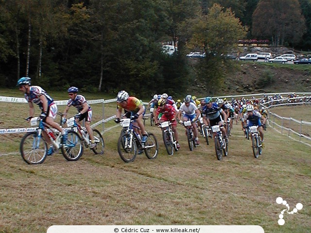 Finale de la Coupe de France 2002 de VTT Cross Country - les sam. 05 et dim. 06 octobre 2002 ; Annecy, Plateau des Puisots, Semnoz. — « Finale de la Coupe de France 2002 de VTT Cross Country » — mots associés : coupe de france, cross country, semnoz, vtt, xc