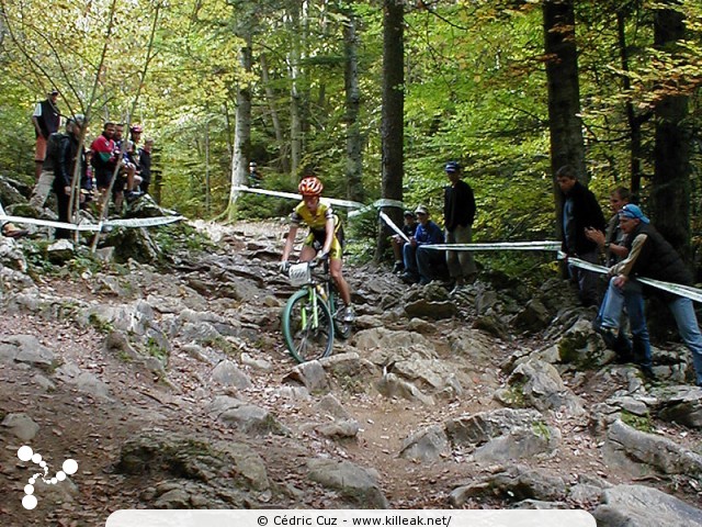 Finale de la Coupe de France 2002 de VTT Cross Country - les sam. 05 et dim. 06 octobre 2002 ; Annecy, Plateau des Puisots, Semnoz. – « Finale de la Coupe de France 2002 de VTT Cross Country » – mots associés : coupe de france, cross country, semnoz, vtt, xc