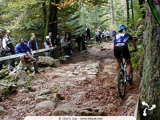 Finale de la Coupe de France 2002 de VTT Cross Country - les sam. 05 et dim. 06 octobre 2002 ; Annecy, Plateau des Puisots, Semnoz. – « Finale de la Coupe de France 2002 de VTT Cross Country » – mots associés : coupe de france, cross country, semnoz, vtt, xc