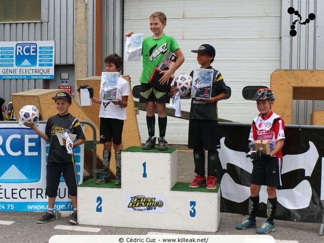 14e Trial de Cran-Gevrier // Coupe Rhône-Alpes 2015 de Vélo & VTT Trial, manche de Cran-Gevrier - le dim. 24 mai 2015, Cran-Gevrier, dans la zone des Romains et en contrebas du Viaduc de Brassilly. – « Coupe Rhône-Alpes 2015 de Vélo & VTT Trial, manche de Cran-Gevrier » – Manche de la Coupe Rhône-Alpes 2015 de Vélo & VTT Trial. – mots associés : coupe rhône-alpes, trial, vtt