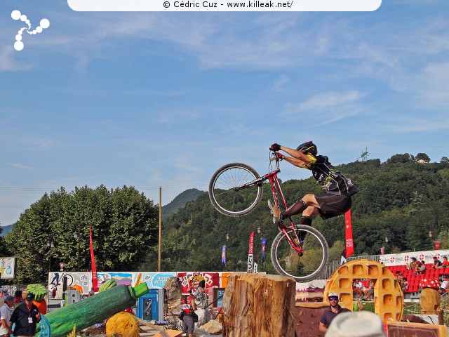 Coupe du Monde 2017 de VTT Trial, 4e manche - les sam. 26 et dim. 27 août 2017, Albertville, Savoie – « Coupe du Monde 2017 de VTT Trial, 4e manche à Albertville » – Coupe du Monde 2017 de VTT Trial, 4e manche, Albertville, Savoie, France – mots associés : albertville, coupe du monde, trial
