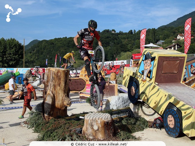 Coupe du Monde 2017 de VTT Trial, 4e manche - les sam. 26 et dim. 27 août 2017, Albertville, Savoie – « Coupe du Monde 2017 de VTT Trial, 4e manche à Albertville » – Coupe du Monde 2017 de VTT Trial, 4e manche, Albertville, Savoie, France – mots associés : albertville, coupe du monde, trial