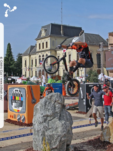 Coupe du Monde 2017 de VTT Trial, 4e manche - les sam. 26 et dim. 27 août 2017, Albertville, Savoie – « Coupe du Monde 2017 de VTT Trial, 4e manche à Albertville » – Coupe du Monde 2017 de VTT Trial, 4e manche, Albertville, Savoie, France – mots associés : albertville, coupe du monde, trial