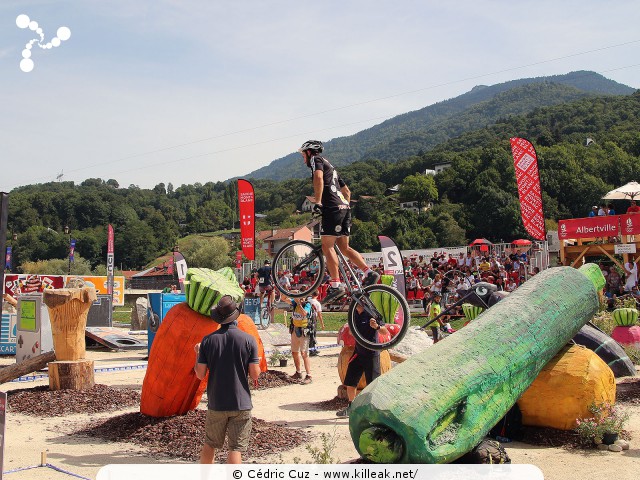 Coupe du Monde 2017 de VTT Trial, 4e manche - les sam. 26 et dim. 27 août 2017, Albertville, Savoie – « Coupe du Monde 2017 de VTT Trial, 4e manche à Albertville » – Coupe du Monde 2017 de VTT Trial, 4e manche, Albertville, Savoie, France – mots associés : albertville, coupe du monde, trial