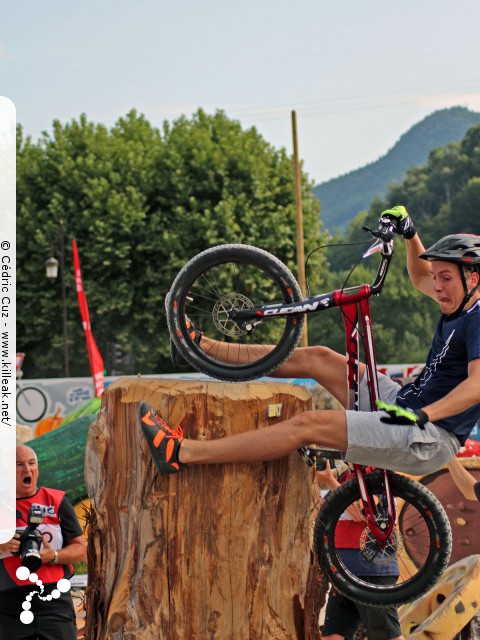 Coupe du Monde 2017 de VTT Trial, 4e manche - les sam. 26 et dim. 27 août 2017, Albertville, Savoie – « Coupe du Monde 2017 de VTT Trial, 4e manche à Albertville » – Coupe du Monde 2017 de VTT Trial, 4e manche, Albertville, Savoie, France – mots associés : albertville, coupe du monde, trial