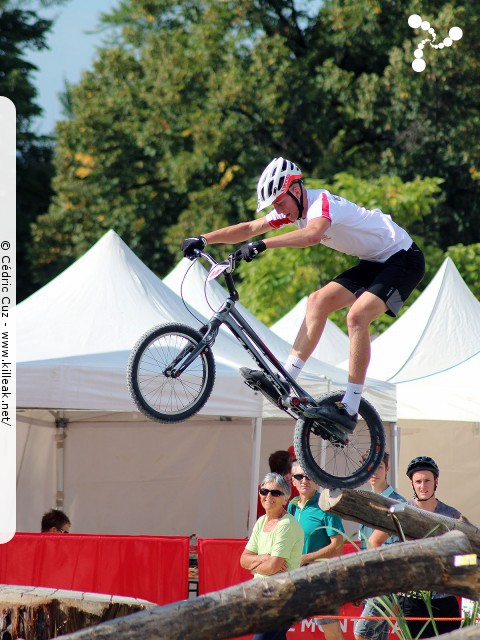Coupe du Monde 2017 de VTT Trial, 4e manche - les sam. 26 et dim. 27 août 2017, Albertville, Savoie – « Coupe du Monde 2017 de VTT Trial, 4e manche à Albertville » – Coupe du Monde 2017 de VTT Trial, 4e manche, Albertville, Savoie, France – mots associés : albertville, coupe du monde, trial