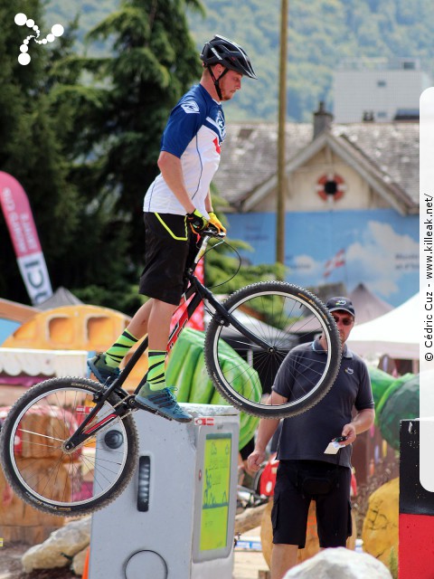 Coupe du Monde 2017 de VTT Trial, 4e manche - les sam. 26 et dim. 27 août 2017, Albertville, Savoie – « Coupe du Monde 2017 de VTT Trial, 4e manche à Albertville » – Coupe du Monde 2017 de VTT Trial, 4e manche, Albertville, Savoie, France – mots associés : albertville, coupe du monde, trial