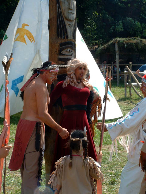 Fête western à 'Évires City', édition 2004 - le sam. 24 en soirée et le dim. 25 juillet 2004 ; Évires, Hte-Savoie. — « Fête western à 'Évires City', édition 2004 » —