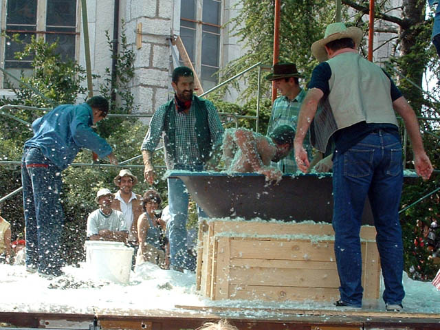 Fête western à 'Évires City', édition 2004 - le sam. 24 en soirée et le dim. 25 juillet 2004 ; Évires, Hte-Savoie. — « Fête western à 'Évires City', édition 2004 » —