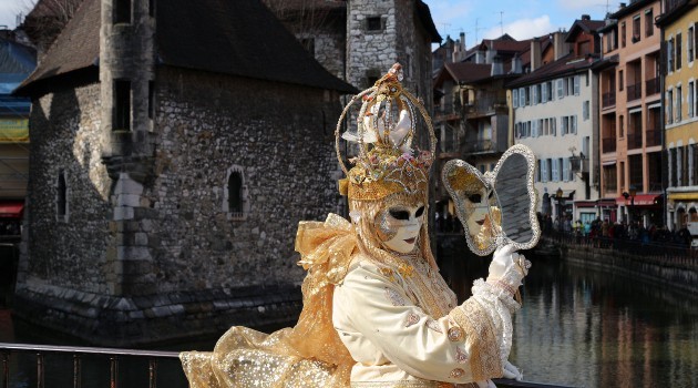 « Image du jour - 28/02/2015 - 19e Carnaval Vénitien d'Annecy » — mots associés : carnaval, carnaval vénitien