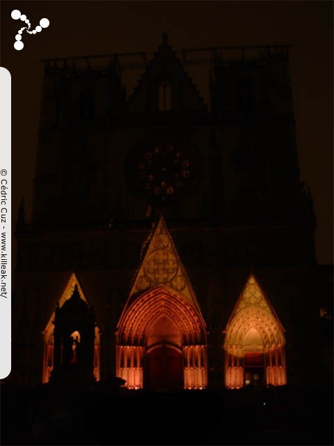 8 Décembre 2006 - Fête des Lumières - du jeu. 07 au dim. 10 décembre 2006 ; dans tous les arrondissements de Lyon. – « 8 Décembre 2006 - Fête des Lumières » –