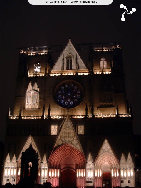 8 Décembre 2006 - Fête des Lumières - du jeu. 07 au dim. 10 décembre 2006 ; dans tous les arrondissements de Lyon. – « 8 Décembre 2006 - Fête des Lumières » –