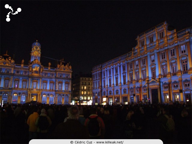 8 Décembre 2008 - Fête des Lumières - du ven. 05 au lun. 08 décembre 2008 ; Lyon, tous les arrondissements et quartiers. – « 8 Décembre 2008 - Fête des Lumières » – mots associés : 8 décembre, lumières, lyon