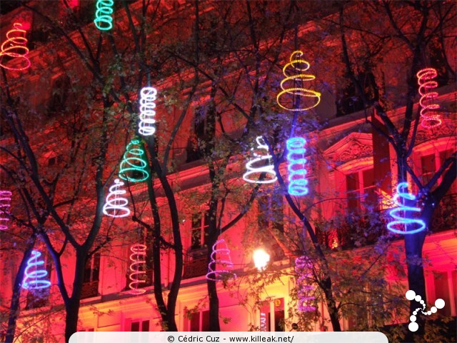 8 Décembre 2008 - Fête des Lumières - du ven. 05 au lun. 08 décembre 2008 ; Lyon, tous les arrondissements et quartiers. – « 8 Décembre 2008 - Fête des Lumières » – mots associés : 8 décembre, lumières, lyon