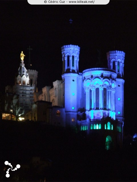 8 Décembre 2008 - Fête des Lumières - du ven. 05 au lun. 08 décembre 2008 ; Lyon, tous les arrondissements et quartiers. — « 8 Décembre 2008 - Fête des Lumières » — mots associés : 8 décembre, lumières, lyon