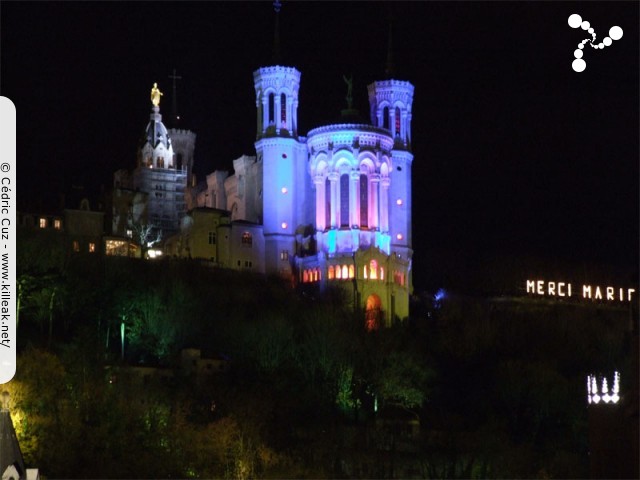 8 Décembre 2008 - Fête des Lumières - du ven. 05 au lun. 08 décembre 2008 ; Lyon, tous les arrondissements et quartiers. – « 8 Décembre 2008 - Fête des Lumières » – mots associés : 8 décembre, lumières, lyon