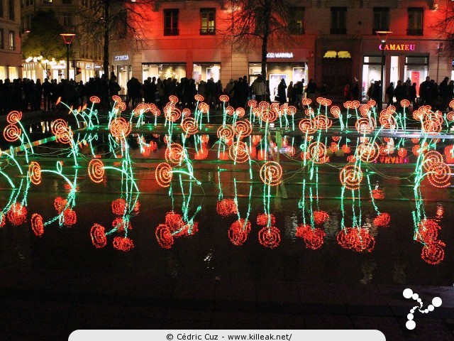 8 Décembre 2013 - Fête des Lumières - du ven. 06 au lun. 09 décembre 2013 ; Lyon, dans tous les arrondissements. – « 8 Décembre 2013 - Fête des Lumières » – mots associés : 8 décembre, fête, lumières, lyon