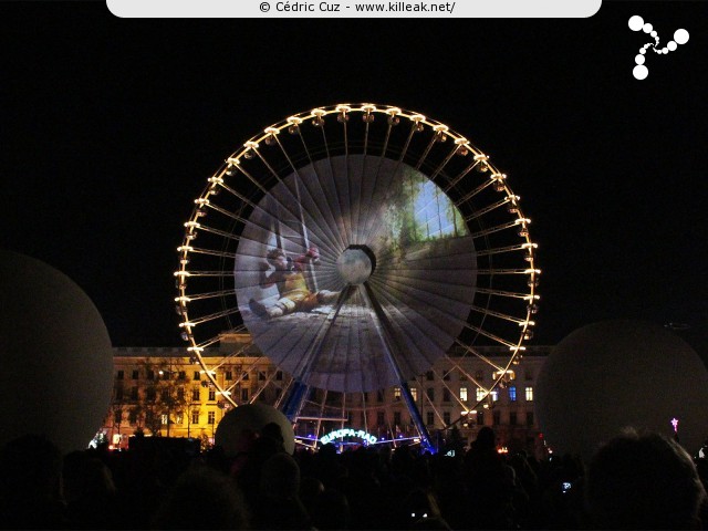 8 Décembre 2013 - Fête des Lumières - du ven. 06 au lun. 09 décembre 2013 ; Lyon, dans tous les arrondissements. – « 8 Décembre 2013 - Fête des Lumières » – mots associés : 8 décembre, fête, lumières, lyon