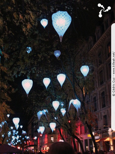 8 Décembre 2018 - Fête des Lumières - du jeu. 06 au dim. 09 décembre 2018 ; Lyon, Vieux quartiers et Presqu'île. – « 8 Décembre 2018 - Fête des Lumières » – mots associés : 8 décembre, fête, lumières