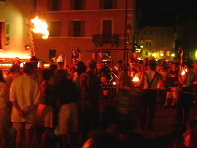 les Noctibules, Festival des Arts de Rue, édition 2004 - du mer. 21 au sam. 24 juillet 2004, dans les rues d'Annecy, sur le Pâquier, les Jardins de l'Europe... – « les Noctibules, Festival des Arts de Rue, édition 2004 » –