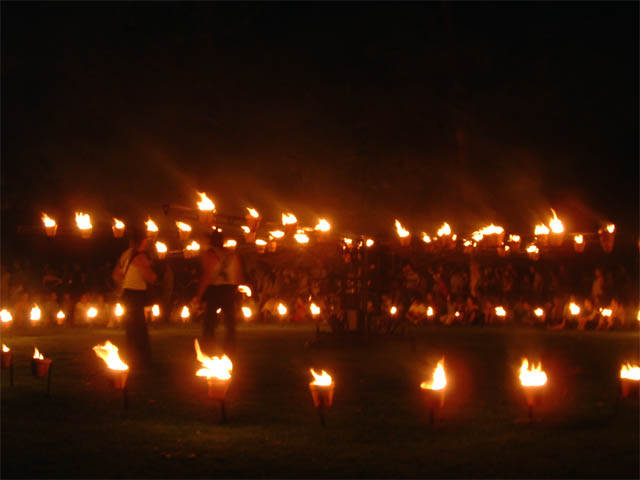 les Noctibules, Festival des Arts de Rue, édition 2004 - du mer. 21 au sam. 24 juillet 2004, dans les rues d'Annecy, sur le Pâquier, les Jardins de l'Europe... – « les Noctibules, Festival des Arts de Rue, édition 2004 » –