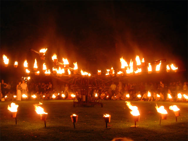 les Noctibules, Festival des Arts de Rue, édition 2004 - du mer. 21 au sam. 24 juillet 2004, dans les rues d'Annecy, sur le Pâquier, les Jardins de l'Europe... – « les Noctibules, Festival des Arts de Rue, édition 2004 » –