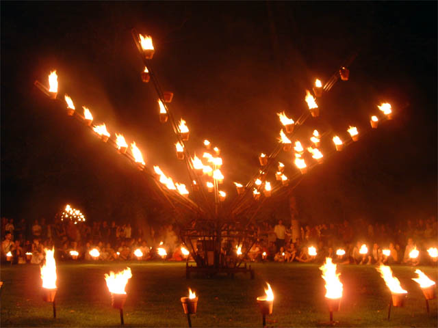 les Noctibules, Festival des Arts de Rue, édition 2004 - du mer. 21 au sam. 24 juillet 2004, dans les rues d'Annecy, sur le Pâquier, les Jardins de l'Europe... – « les Noctibules, Festival des Arts de Rue, édition 2004 » –
