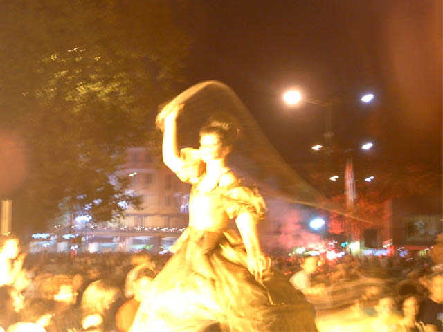 les Noctibules, Festival des Arts de Rue, édition 2004 - du mer. 21 au sam. 24 juillet 2004, dans les rues d'Annecy, sur le Pâquier, les Jardins de l'Europe... – « les Noctibules, Festival des Arts de Rue, édition 2004 » –