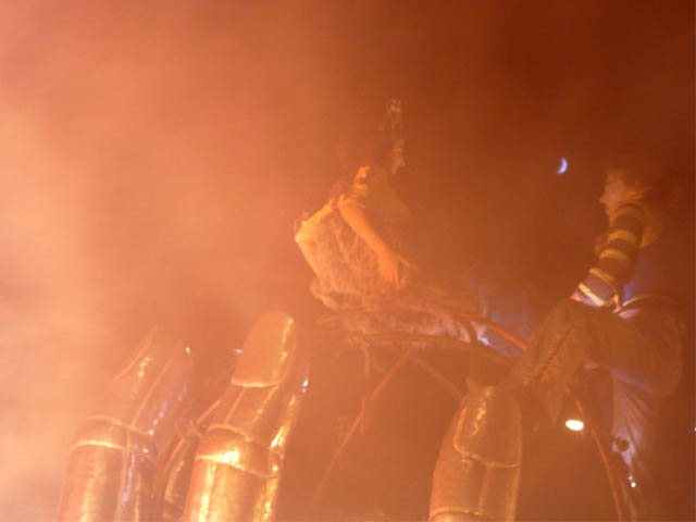 les Noctibules, Festival des Arts de Rue, édition 2004 - du mer. 21 au sam. 24 juillet 2004, dans les rues d'Annecy, sur le Pâquier, les Jardins de l'Europe... – « les Noctibules, Festival des Arts de Rue, édition 2004 » –
