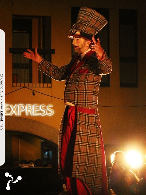 les Noctibules, Festival des Arts de Rue, édition 2014 - du mer. 16 au sam. 19 juillet 2014, dans les rues et sur les places du centre-ville, ainsi que sur le Pâquier, Annecy. – « les Noctibules, Festival des Arts de Rue, édition 2014 » – Festival estival des arts de rue dans les rues, dans les rues, sur les places au bord des canaux et sur le Pâquier à Annecy. – mots associés : art de rue, noctibules