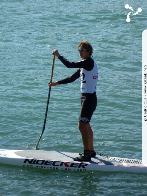 SUP in Town 2011 - Open de Lyon de Stand-Up Paddle - les sam. 10 et dim. 11 septembre 2011, sur le Rhône au niveau de la Fosse aux Ours, Lyon – « SUP in Town 2011 - Open de Lyon de Stand-Up Paddle » – Démonstrations et initiations grand public, mais aussi courses et relais pro de Stand-Up Paddle sur les eaux du Rhône, à Lyon – mots associés : stand-up paddle