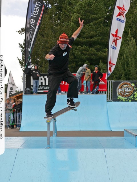 Skate. – « Urban Plagne - Skate » – mots associés : la plagne, skate, urban plagne