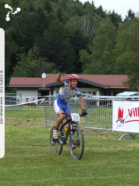 19e Trophée VTT XC du Semnoz - le dim. 24 juin 2007 ; Annecy, Plateau des Puisots, Semnoz. – « 19e Trophée VTT XC du Semnoz » – Épreuves de VTT XC autour du plateau des Puisots, dans le massif du Semnoz : Trophée départemental des jeunes, manche du championnat Rhône-Alpes et Championnat de France des sourds et mal- – mots associés : creuse oxygène, cross country, galante, semnoz, trophée, vtt, xc